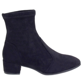 Botas pretas YK-103 pretas com cano macio preto