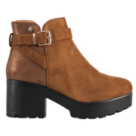 Best Shoes Botas leves na plataforma marrom