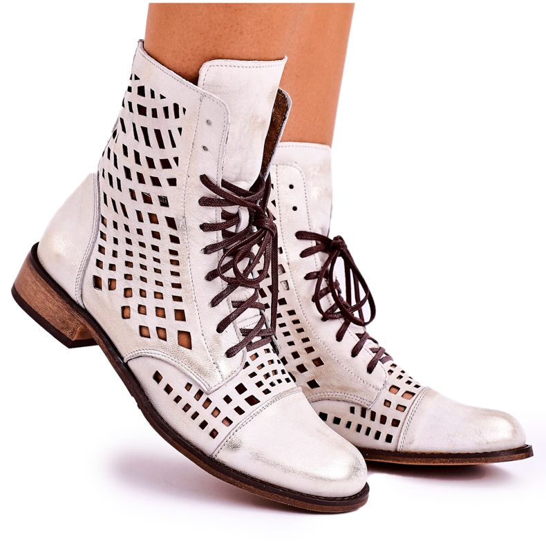 Nicole Botas femininas de couro branco a céu aberto Abigail