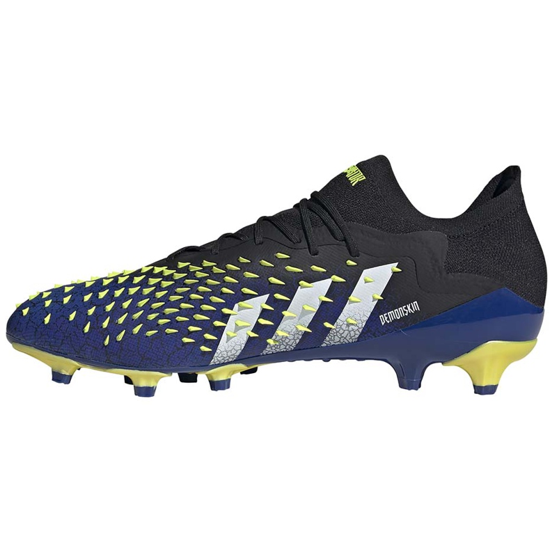Chuteiras Adidas Predator Freak.1 L Ag FZ3752 preto preto