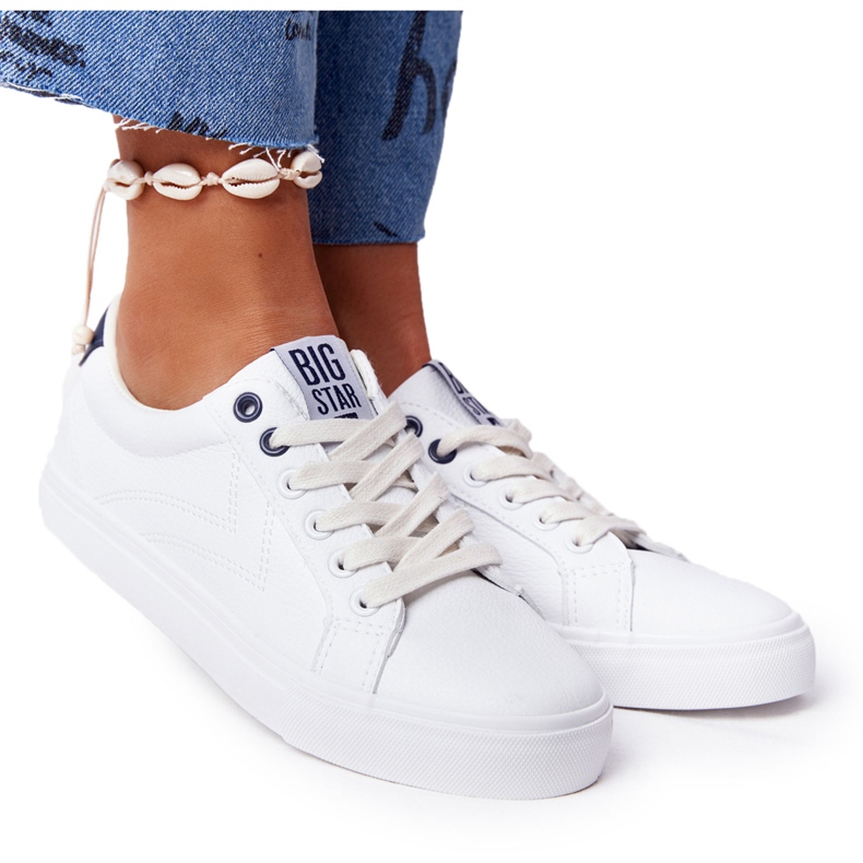 Tênis feminino de couro Big Star BB274211 Branco e azul marinho