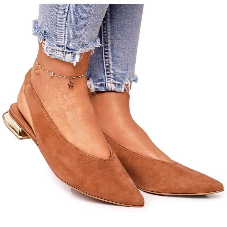 Bailarinas de camurça com salto dourado Laura Messi 2127 Camel castanho