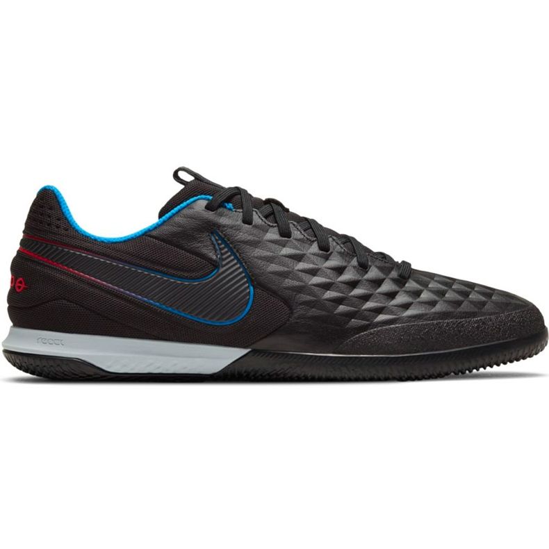 Chuteiras Nike React Tiempo Legend 8 Pro Ic pretas AT6134 090 preto preto