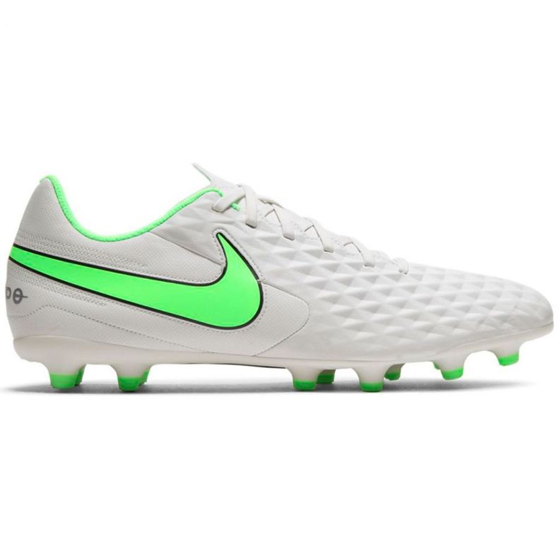 Chuteiras Nike Tiempo Legend 8 Club Mg M AT6107-030 multicolorido branco