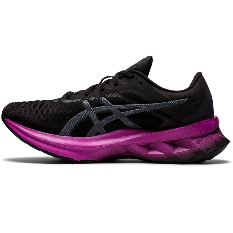 Tênis Asics Novablast W 1012A584 004 preto
