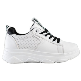 SHELOVET Sapatilhas no branco Nice plataforma