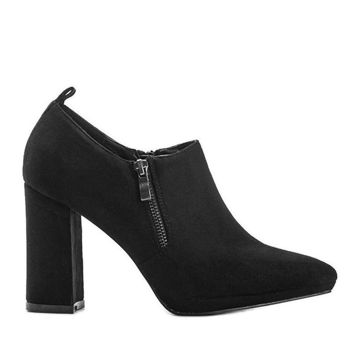 Botins de camurça preta no poste Carl preto