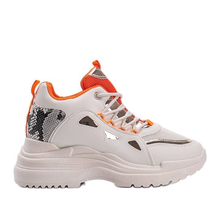 Tênis de cobra branco e bege de Felicia