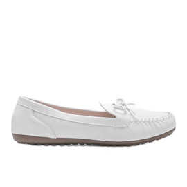 Mocassins brancos foscos com laço Deborah