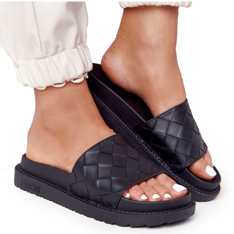 Chinelos femininos na Big Star HH274684 com plataforma preta preto