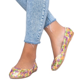 Bailarinas bege brilhantes com flores Luz roxo