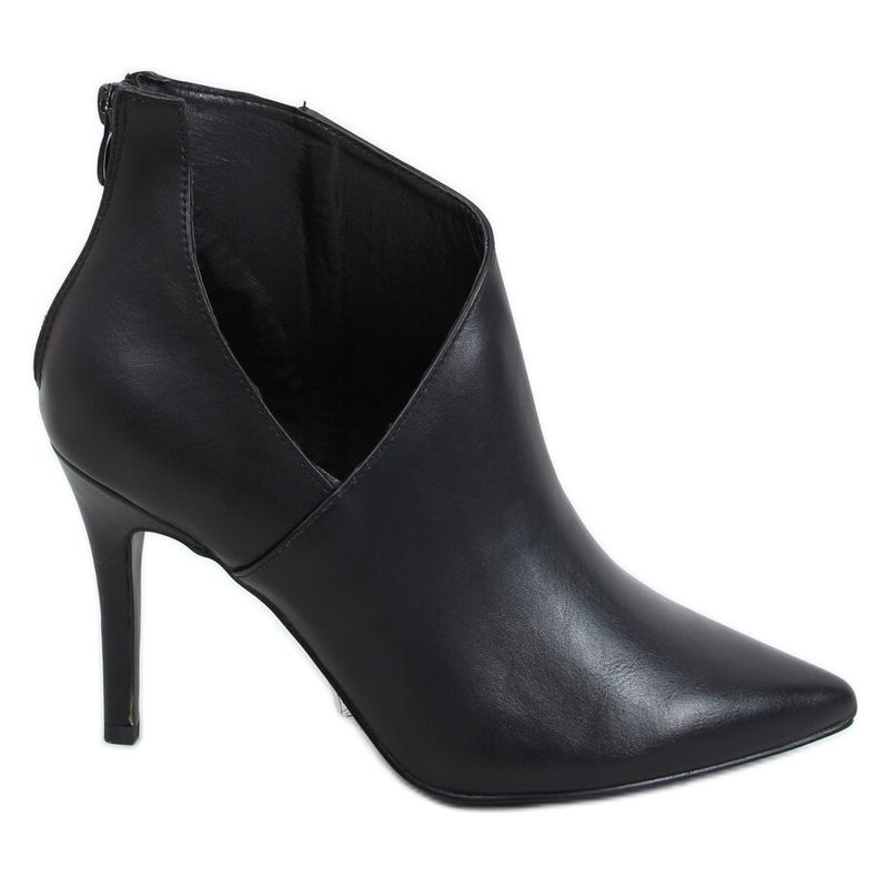 Botas pretas em um alfinete recortado em preto 9561 preto