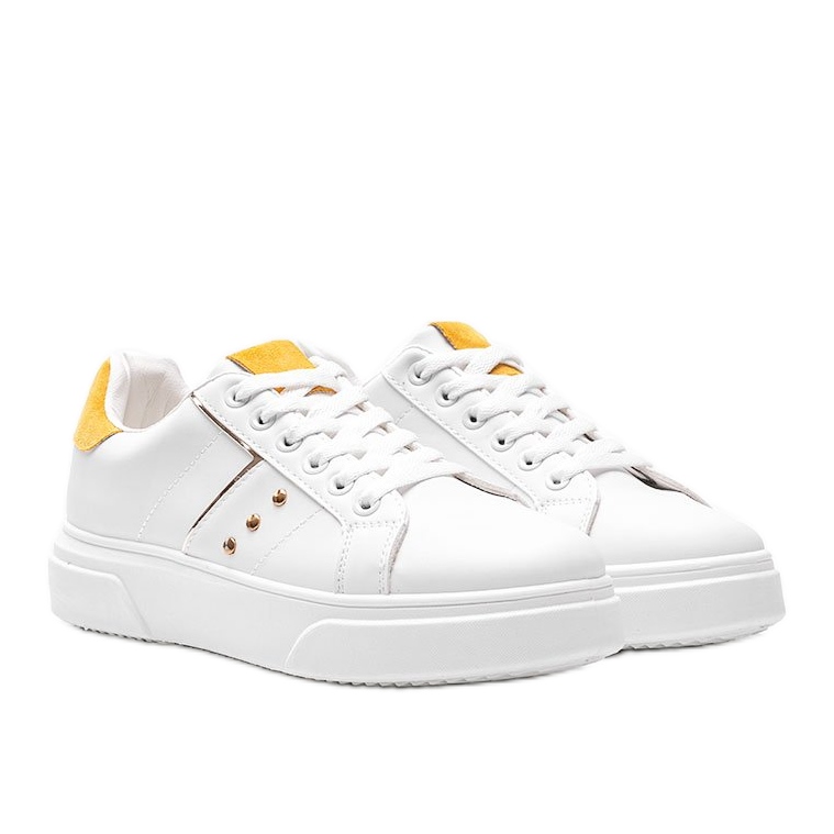 Tênis branco com encaixe amarelo Ellen de camurça ecológica