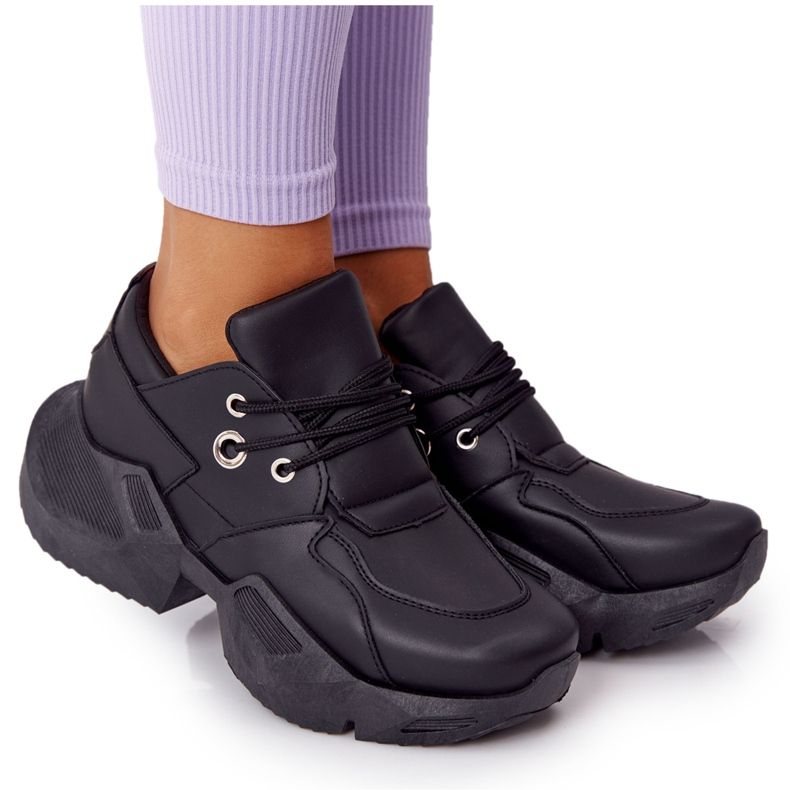 PS1 Tênis feminino em uma enorme sola preta espumante preto