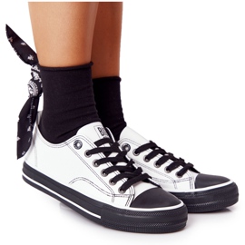 Tênis feminino de couro Big Star HH274147 branco e preto