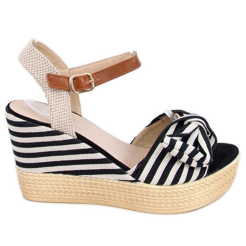 Sandálias pretas em uma cunha listrada preta A89907 Preto bege castanho