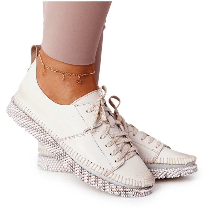 Sapatos de couro feminino Maciejka 05054-25 Golden dourado