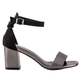 Sandálias com Arco VINCEZA preto cinza Sandálias com Arco VINCEZA preto cinza