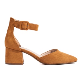 Goodin Bombas com fivela marrom