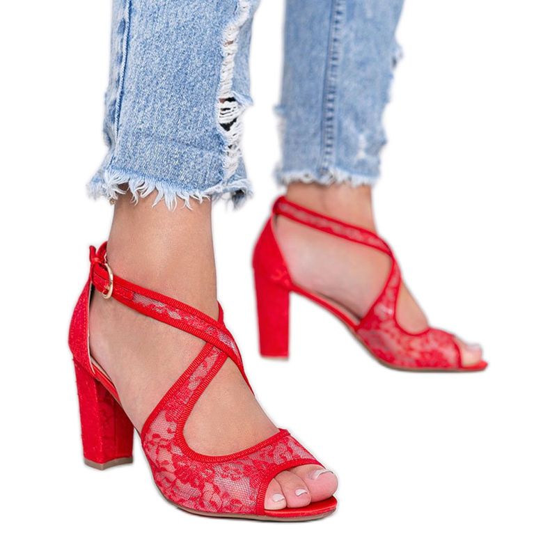 Sandálias de renda vermelha no poste Beth vermelho