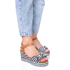 Sandálias Dulce com cunha azul e branca branco