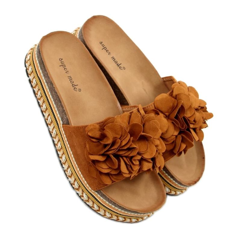 Chinelos com flores de camelo 9602 Camel castanho