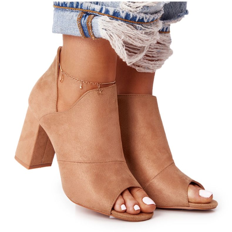 Botas de camurça primavera em um poste Vinceza 21-17095 bege