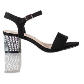 Goodin Sandálias confortáveis em um bar branco preto Goodin Sandálias confortáveis em um bar branco preto