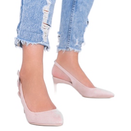 Sapatos bege com salto Tari Sapatos bege com salto Tari