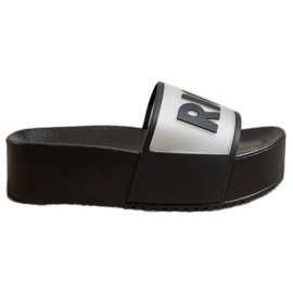 Small Swan Chinelos com plataforma rica preto