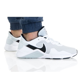 Sapato Nike Legend Essential 2 M CQ9356-002 branco preto