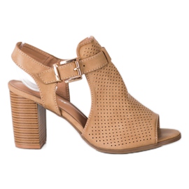 Renda Sandálias construídas com couro ecológico bege marrom