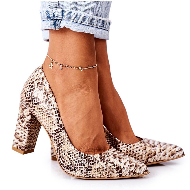 Lewski Shoes Bombas de couro com padrão de pele de cobra sapatos Lewski 2453 dourado