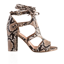 Bestelle Sandálias Construídas com Amarração bege marrom