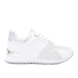 Tênis branco com acessórios Yoisya prata