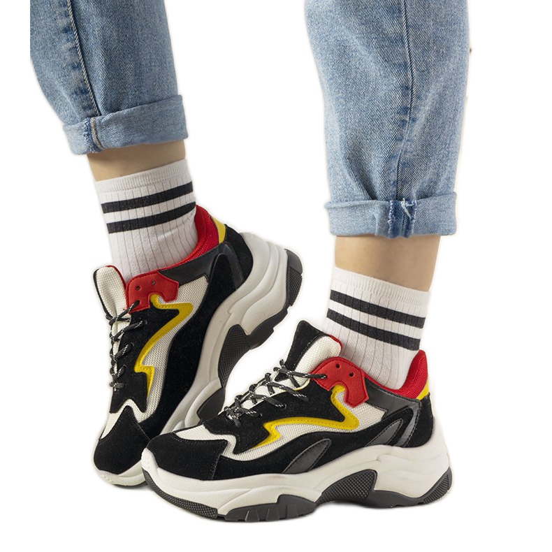 PA1 Tênis preto com sola alta Monica