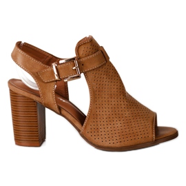 Renda Sandálias construídas com couro ecológico marrom