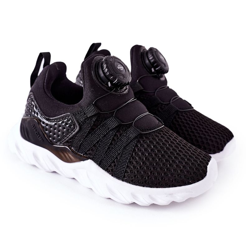 Calçado desportivo infantil com botão ABCKIDS preto