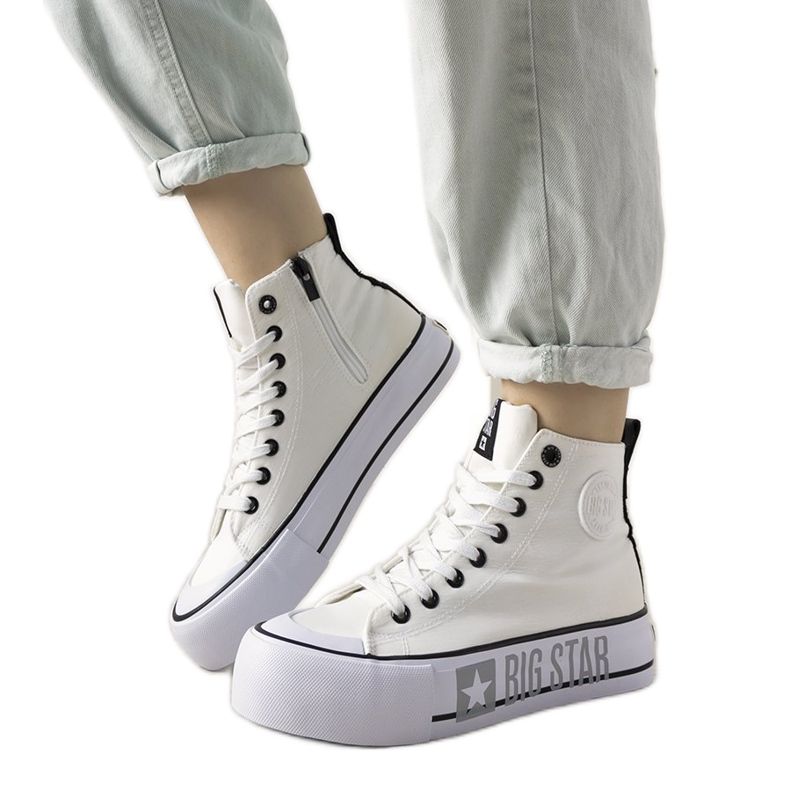 Tênis feminino Big Star da Balvin branco