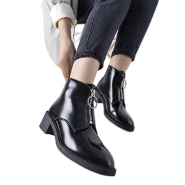Botins pretos com zíper grunge Botins pretos com zíper grunge