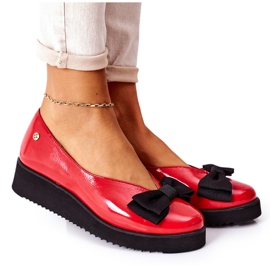 Bailarinas de couro na plataforma Maciejka 05062-08 Vermelho preto