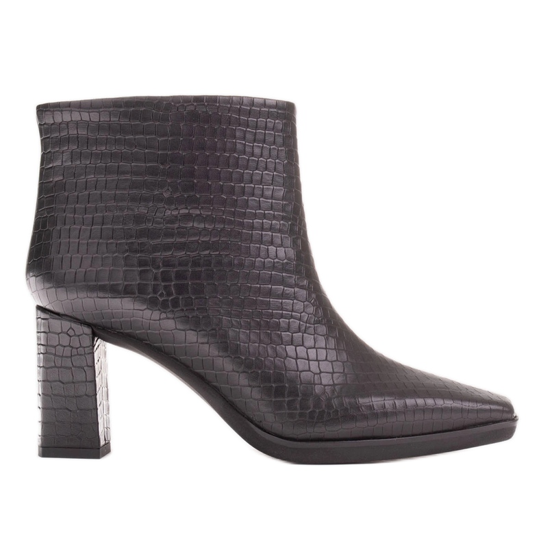 Marco Shoes Botas combinadas feitas de dois tipos de couro preto Marco Shoes Botas combinadas feitas de dois tipos de couro preto