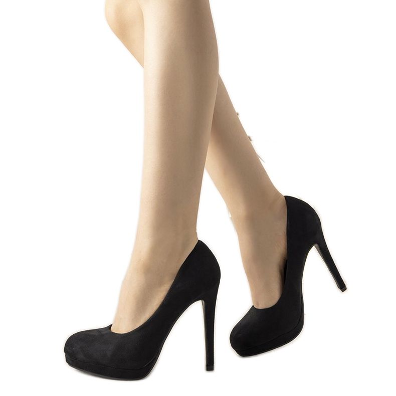 Sapatos pretos no salto Ultimate