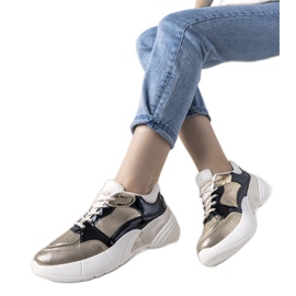 Tênis dourado com sola alta Rude preto