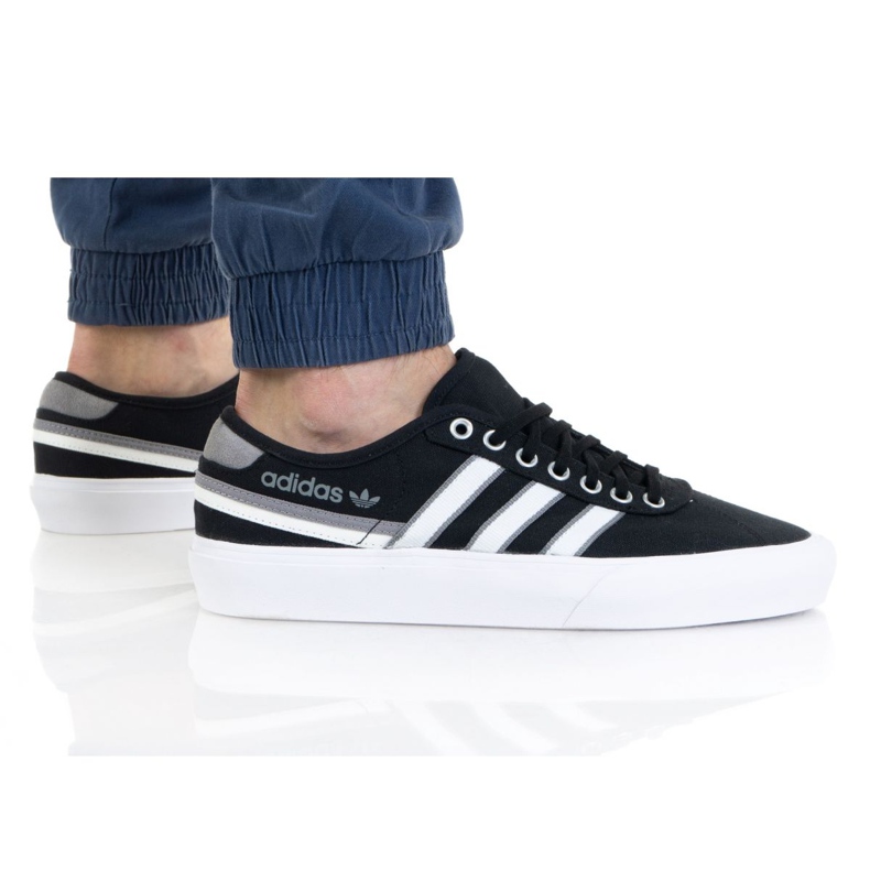 Sapatos Adidas Delpala M FW4240 preto