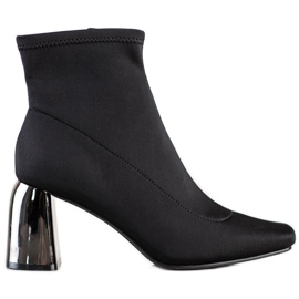 M.Daszyński Botas elegantes de salto alto preto