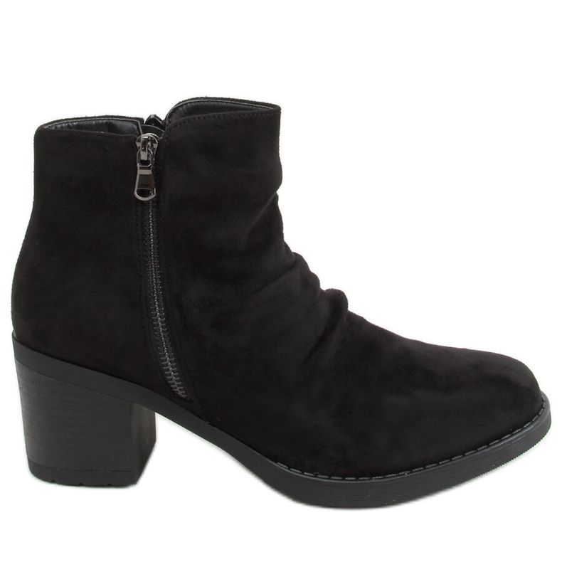 Botas pretas com salto largo J19-70 Preto Botas pretas com salto largo J19-70 Preto