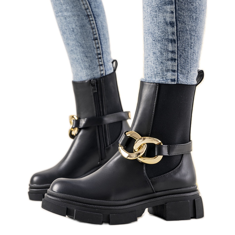 Botas pretas com corrente Trinity preto