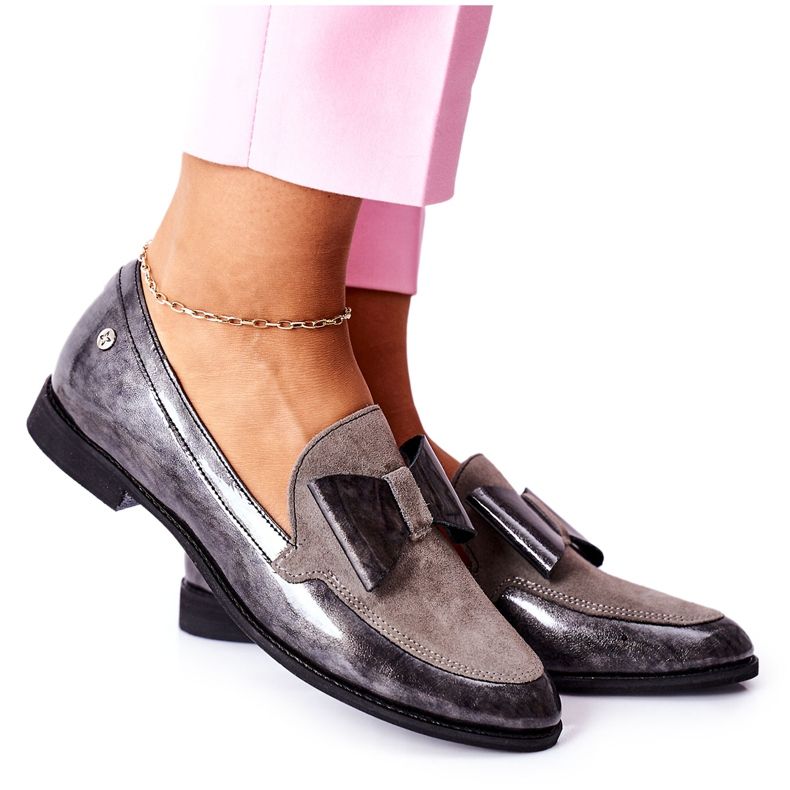 Brogues Maciejka Feminino Mocassins Lacados Cinza 04099-03 / 00-1