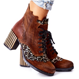 Botas femininas de couro Maciejka Brown 03190-02 marrom